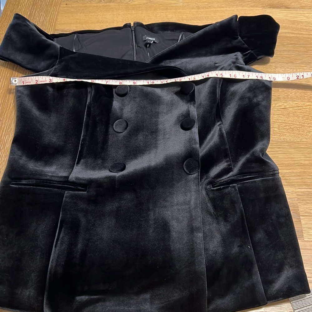 NEW Express Black Velvet off the shoulder faux double breasted vest sizes XS ,L - Picture 12 of 16
